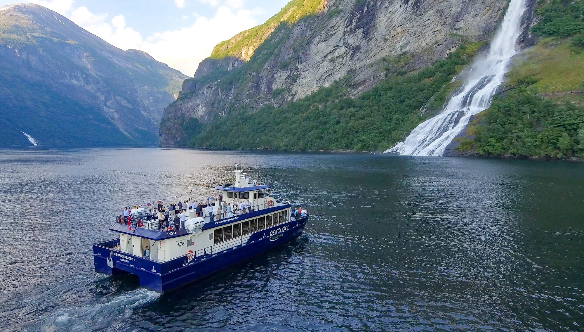 Crucero por el Geirangerfjord