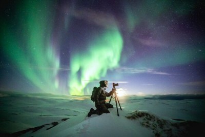 Caza de auroras en español