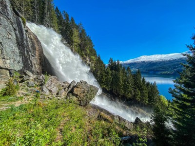 Excursión para cruceros: Cascada de Tvinnefossen