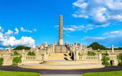 Paseo guiado por el parque Vigeland