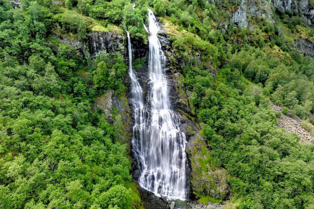 Cascada de Brekkefossen