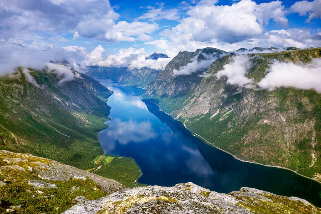 Lago de Eikesdal