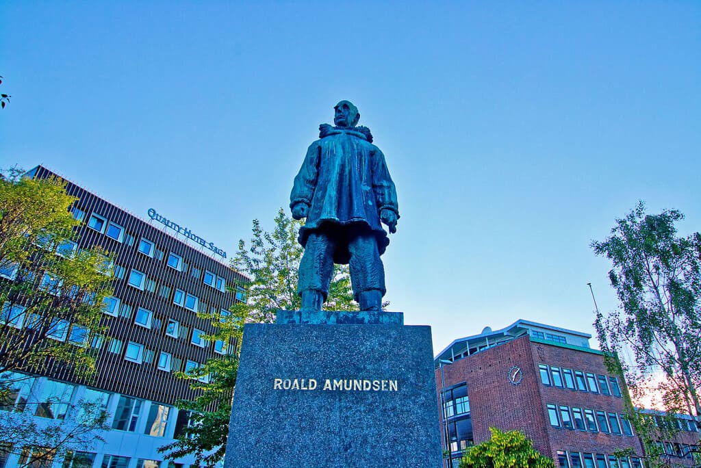 Monumento de Roald Amundsen