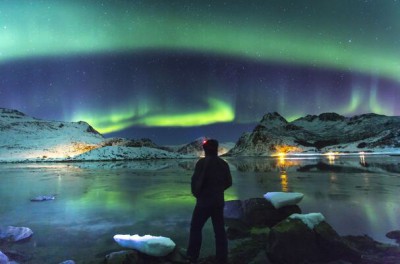 Norte mágico: Auroras boreales, paisajes árticos y ballenas