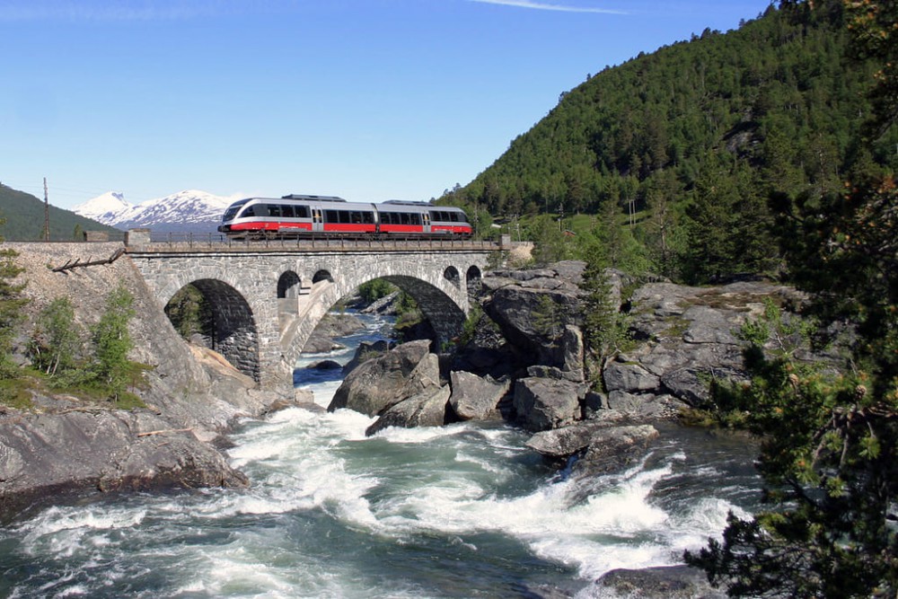 Fiordos Noruegos - Noruega en tren